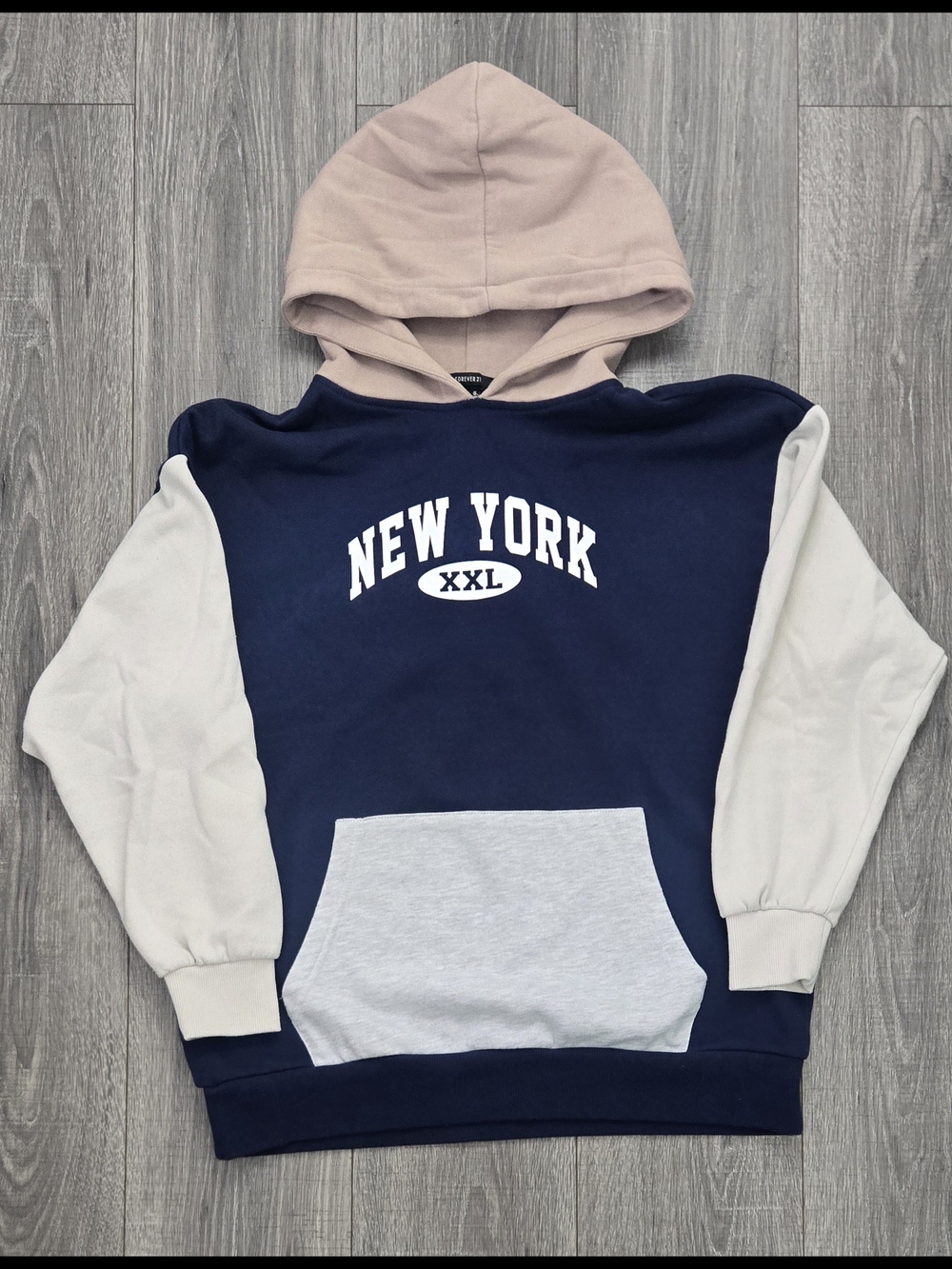 Forever 21 New York Colorblock Hoodie Women’s M Navy Beige Collegiate Y2K.